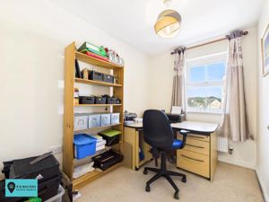 Bedroom- click for photo gallery